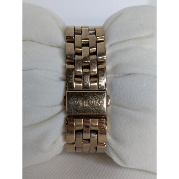 Michael Kors Woman’s MK5347 Gold Watch Round Brilliant Crystal Rhinestone Bezel - Picture 3 of 4